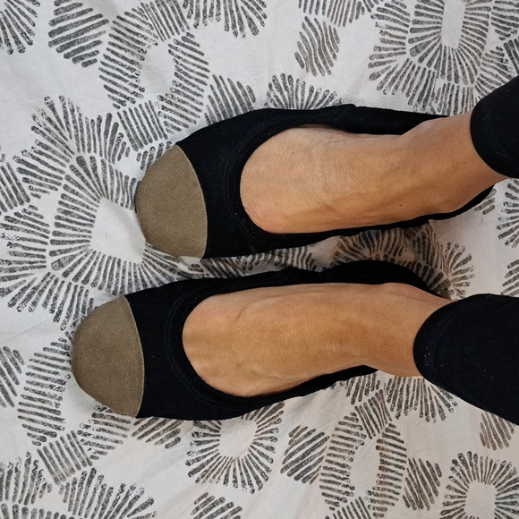 Acorn suede slip on ballet flats contrast toe cap elastic stretch heel sz8 - Picture 10 of 12
